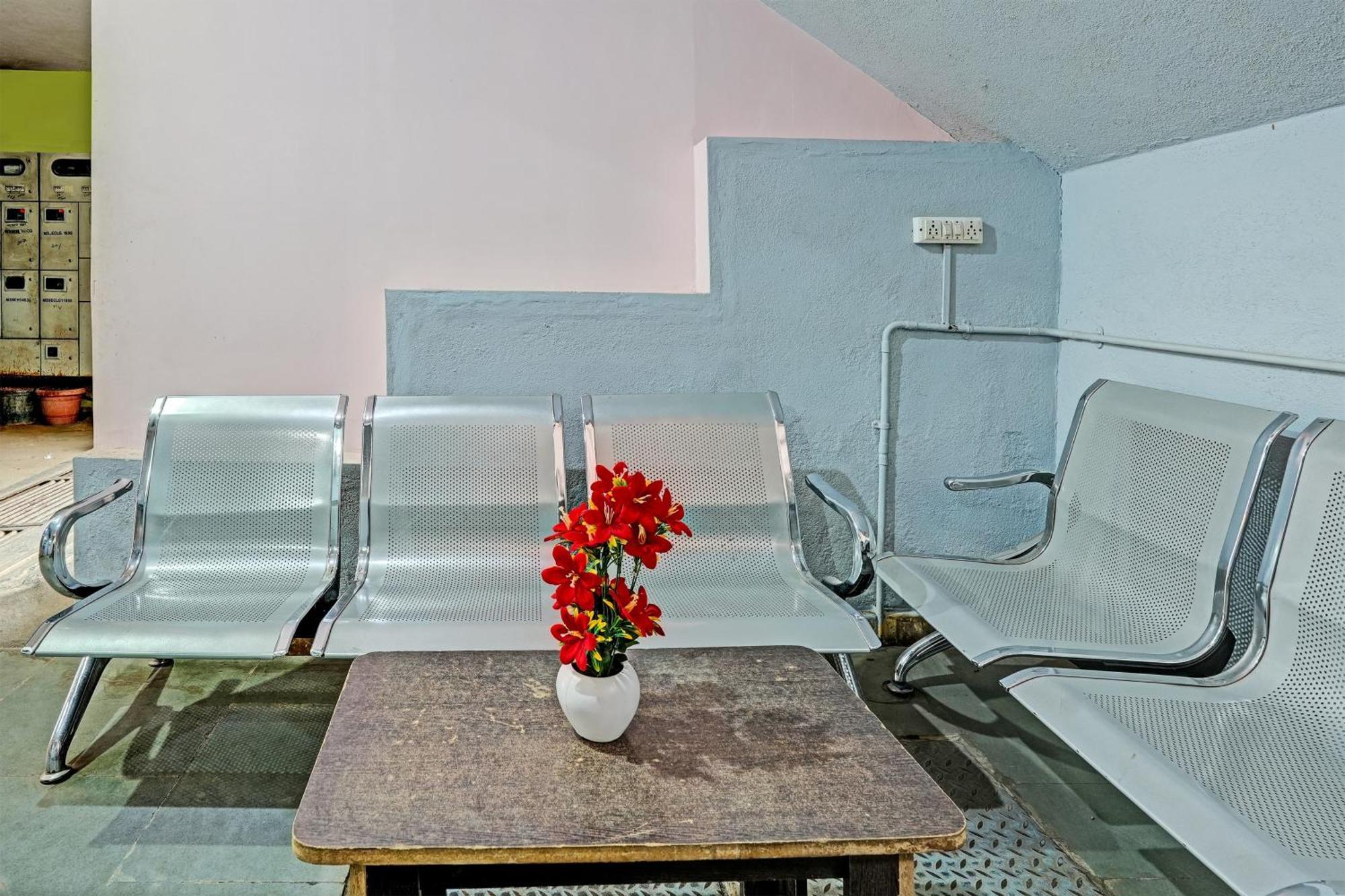 Hotel O Skylark Service Apartment Бангалор Экстерьер фото